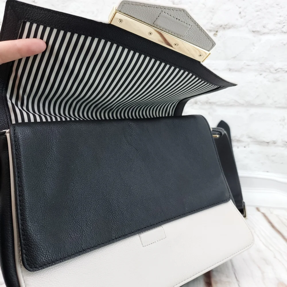 Kate Spade Black and Cream Leather Shoulder Bag
